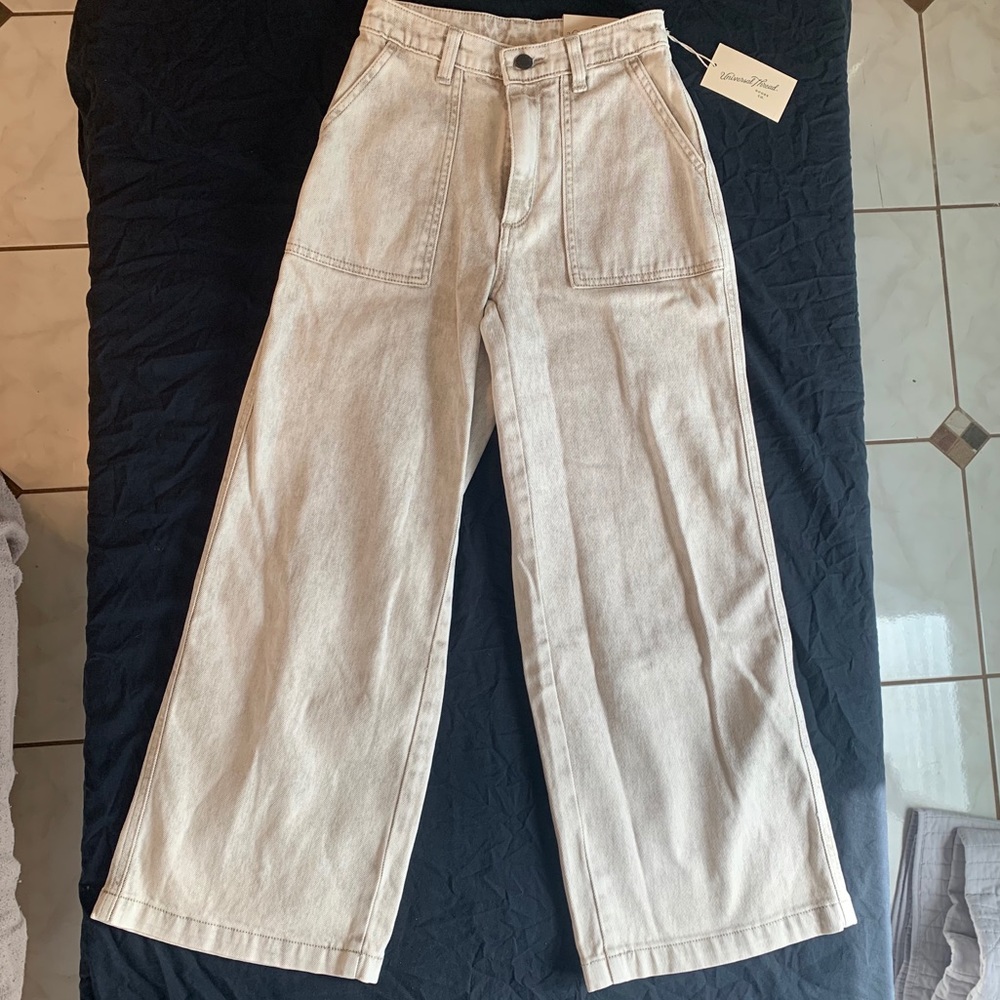 Universal Thread pants